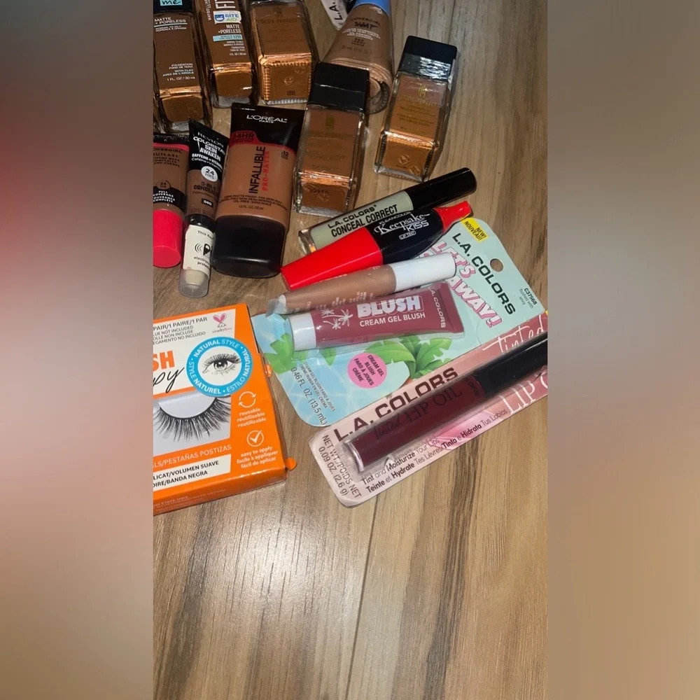 40pc makeup bundle💄❤️